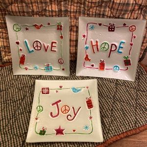 Set of 3 Holiday Plates LOVE HOPE JOY